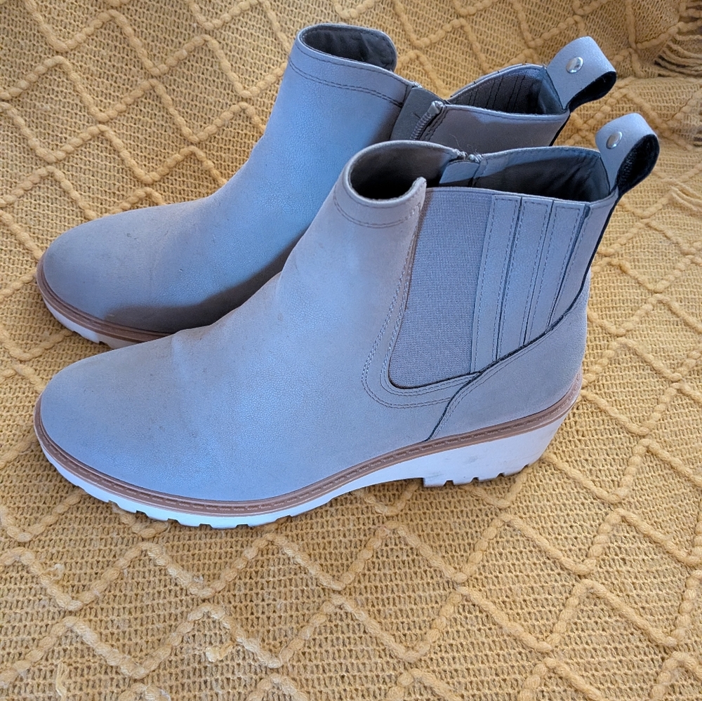 Women's Grey Booties